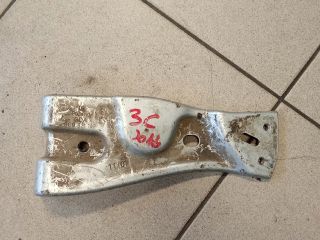 bontott VW PASSAT B6 Jobb Sárvédő Oldaltartó