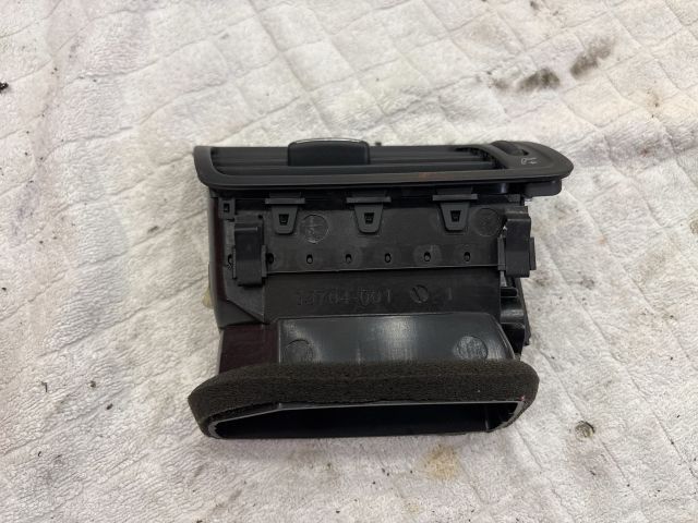 bontott VW PASSAT B6 Jobb Szellőző