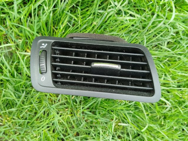 bontott VW PASSAT B6 Jobb Szellőző