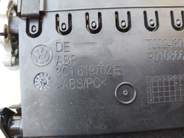 bontott VW PASSAT B6 Jobb Szellőző