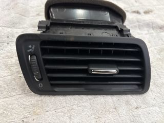 bontott VW PASSAT B6 Jobb Szellőző