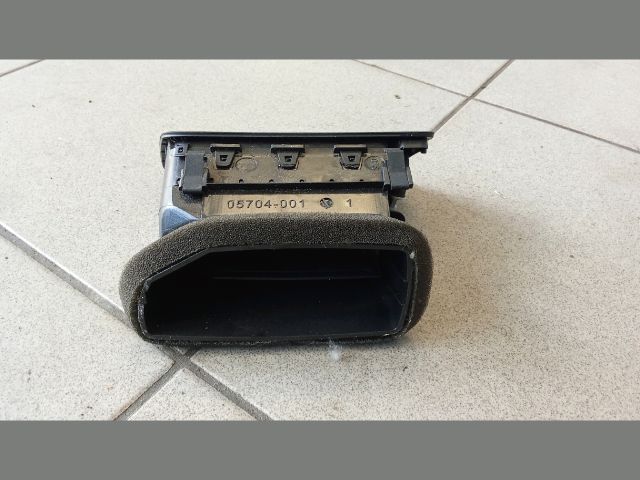 bontott VW PASSAT B6 Jobb Szellőző