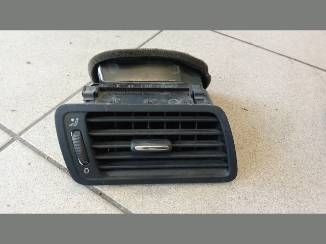 bontott VW PASSAT B6 Jobb Szellőző