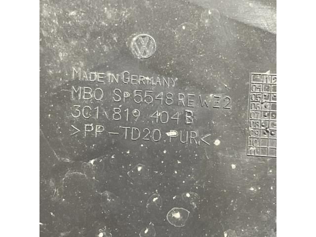 bontott VW PASSAT B6 Jobb Szélvédő Alatti Vízelvezető Műanyag