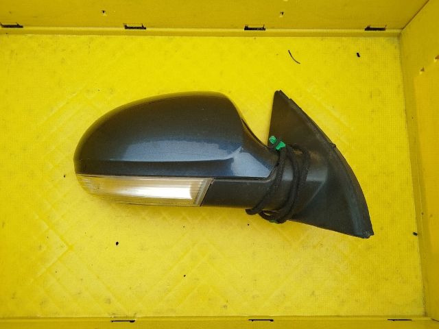 bontott VW PASSAT B6 Jobb Visszapillantó Tükör (Elektromos)