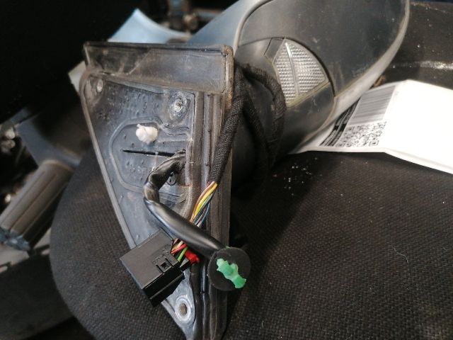 bontott VW PASSAT B6 Jobb Visszapillantó Tükör (Elektromos)