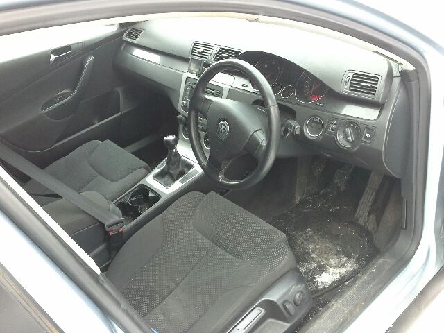 bontott VW PASSAT B6 Jobb Visszapillantó Tükör (Elektromos)