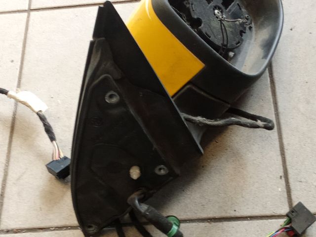 bontott VW PASSAT B6 Jobb Visszapillantó Tükör (Elektromos)