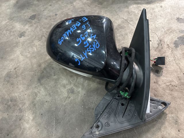 bontott VW PASSAT B6 Jobb Visszapillantó Tükör (Elektromos)