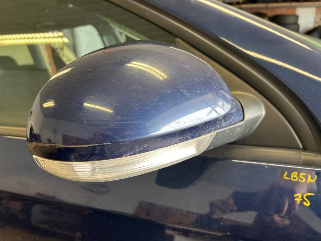 bontott VW PASSAT B6 Jobb Visszapillantó Tükör (Elektromos)