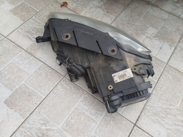 bontott VW PASSAT B6 Jobb Xenon Fényszóró