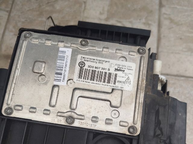 bontott VW PASSAT B6 Jobb Xenon Fényszóró