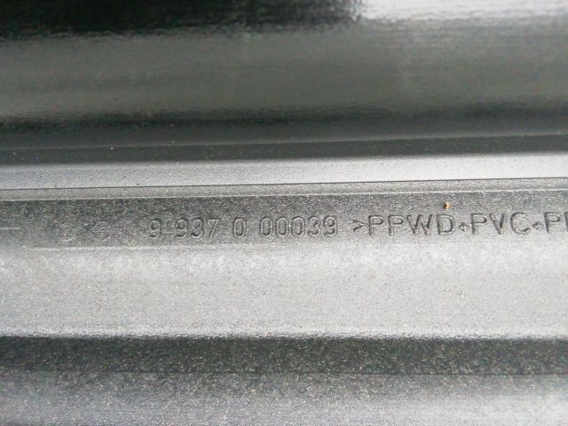 bontott VW PASSAT B6 Kalaptartó