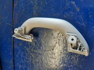 bontott VW PASSAT B6 Kapaszkodó (Pozíciófüggetlen)