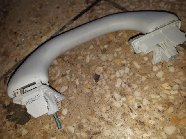 bontott VW PASSAT B6 Kapaszkodó (Pozíciófüggetlen)