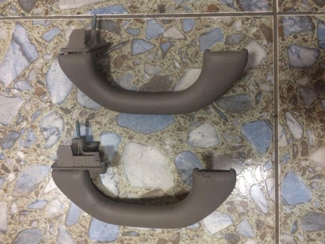 bontott VW PASSAT B6 Kapaszkodó (Pozíciófüggetlen)