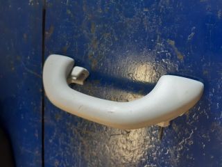 bontott VW PASSAT B6 Kapaszkodó (Pozíciófüggetlen)