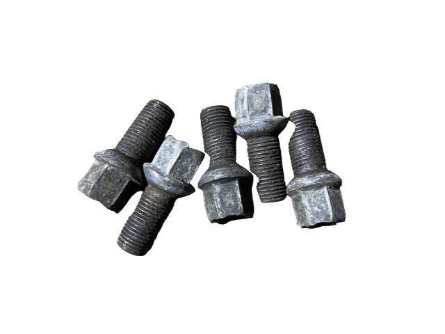 bontott VW PASSAT B6 Kerék Csavar Szett