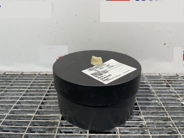 bontott VW PASSAT B6 Kerék Csavar Szett