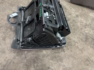 bontott VW PASSAT B6 Kesztyűtartó