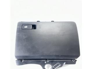 bontott VW PASSAT B6 Kesztyűtartó