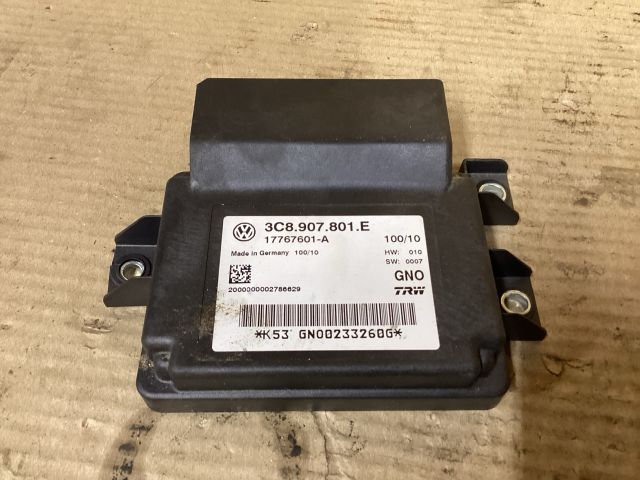 bontott VW PASSAT B6 Kézifék Elektronika