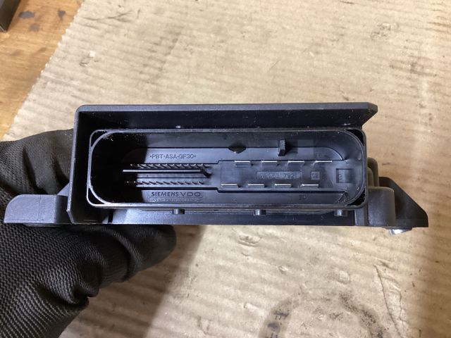 bontott VW PASSAT B6 Kézifék Elektronika