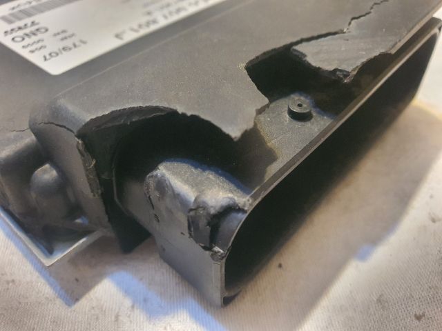 bontott VW PASSAT B6 Kézifék Elektronika