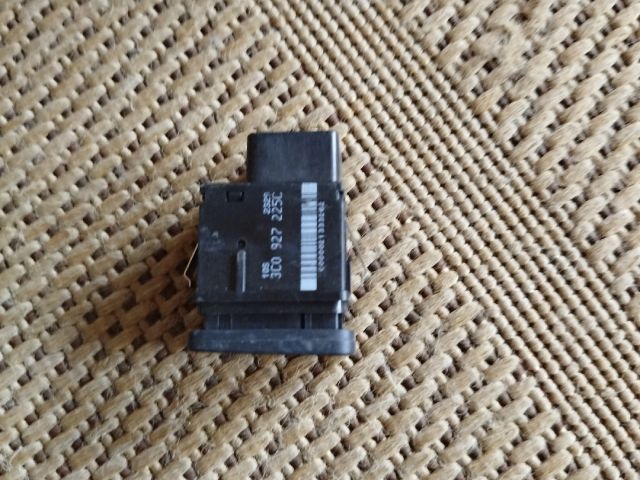 bontott VW PASSAT B6 Kézifék Kapcsoló