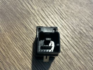 bontott VW PASSAT B6 Kézifék Kapcsoló