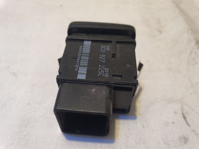 bontott VW PASSAT B6 Kézifék Kapcsoló