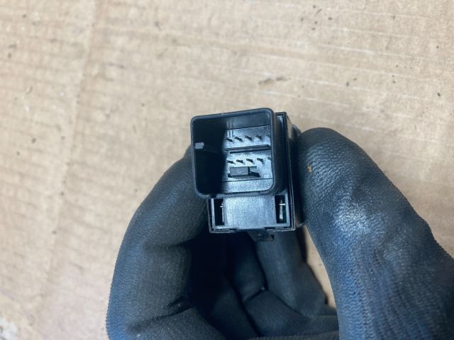 bontott VW PASSAT B6 Kézifék Kapcsoló