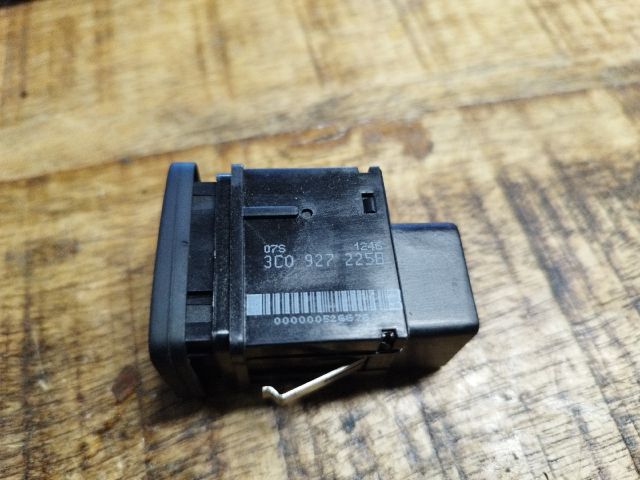 bontott VW PASSAT B6 Kézifék Kapcsoló