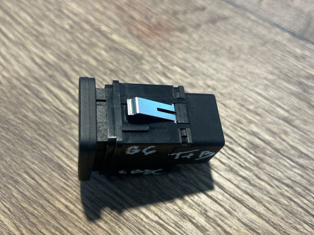 bontott VW PASSAT B6 Kézifék Kapcsoló