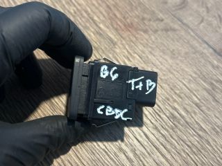 bontott VW PASSAT B6 Kézifék Kapcsoló