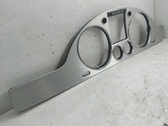 bontott VW PASSAT B6 Kilométeróra Keret