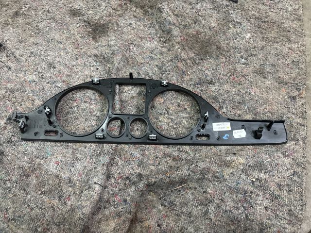 bontott VW PASSAT B6 Kilométeróra Keret