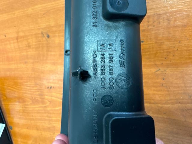 bontott VW PASSAT B6 Kilométeróra Keret