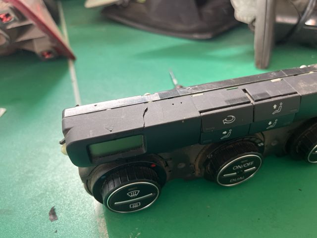 bontott VW PASSAT B6 Klíma Kapcsoló