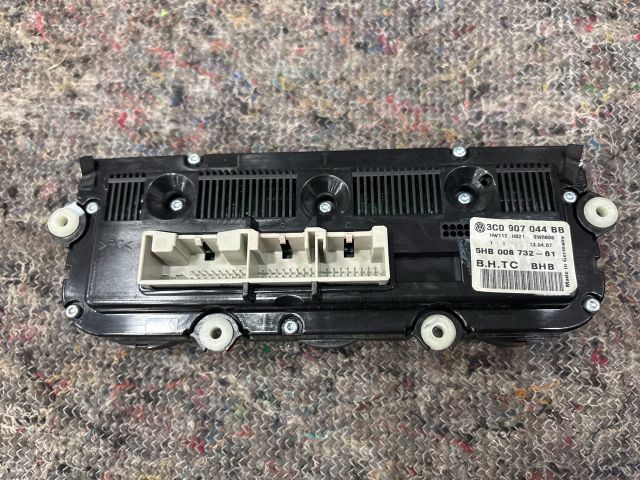 bontott VW PASSAT B6 Klíma Kapcsoló