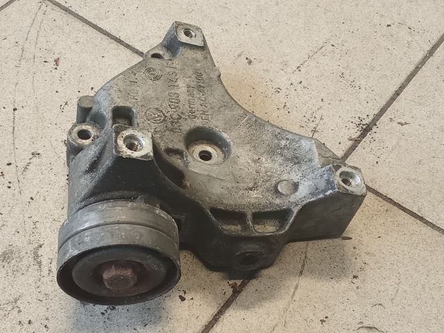 bontott VW PASSAT B6 Klímakompresszor Tartó Bak