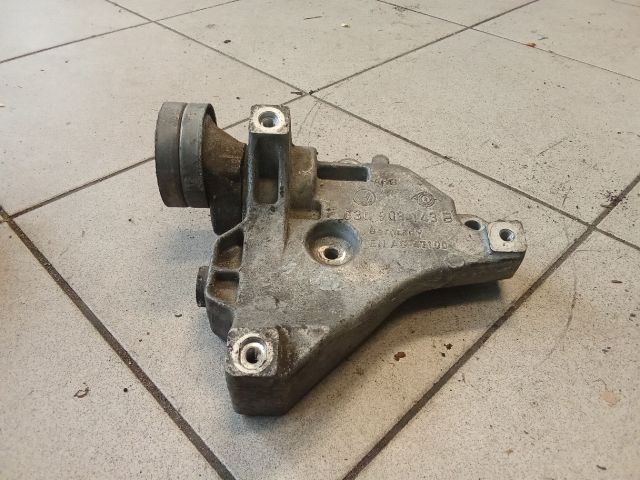 bontott VW PASSAT B6 Klímakompresszor Tartó Bak