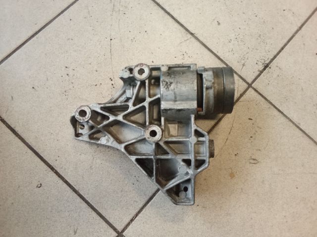 bontott VW PASSAT B6 Klímakompresszor Tartó Bak