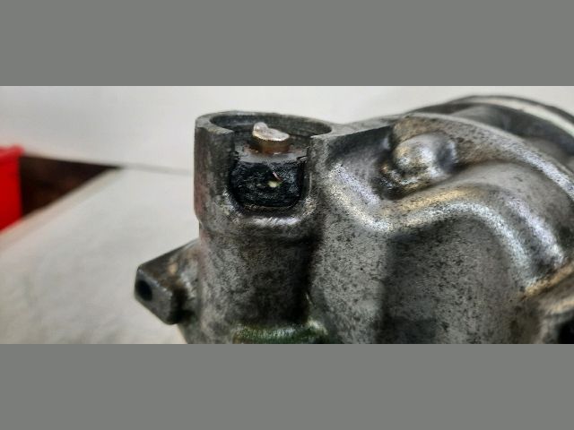 bontott VW PASSAT B6 Klímakompresszor