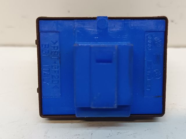 bontott VW PASSAT B6 Kombinált Kapcsoló