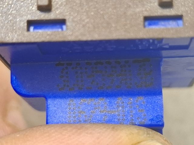 bontott VW PASSAT B6 Kombinált Kapcsoló