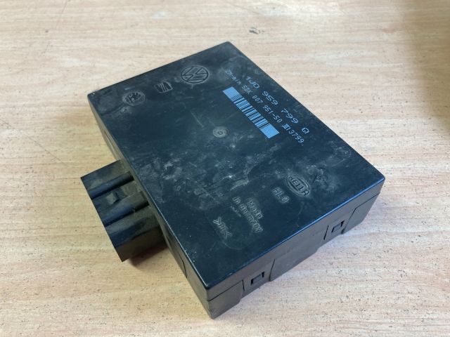 bontott VW PASSAT B6 Komfort Elektronika