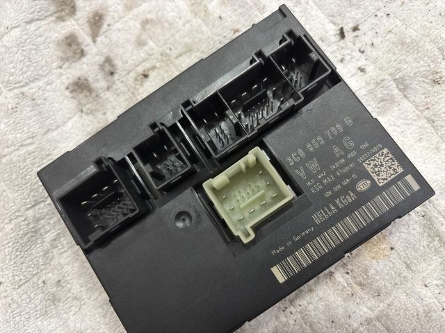 bontott VW PASSAT B6 Komfort Elektronika