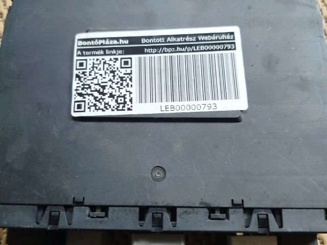 bontott VW PASSAT B6 Komfort Elektronika