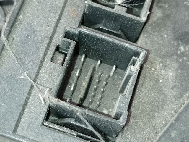 bontott VW PASSAT B6 Komfort Elektronika